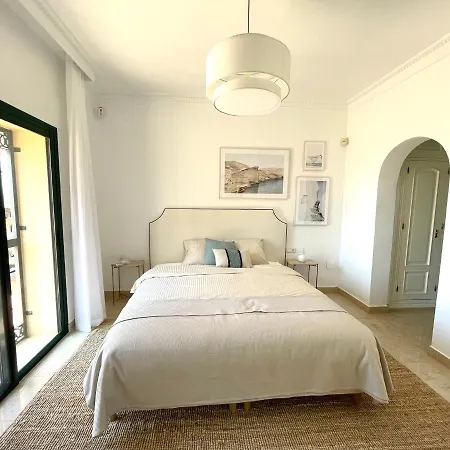 Casa Roca Elviria וילה *